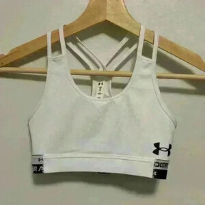 Under Armour  | Sports Bra in White | Size Medium Youth